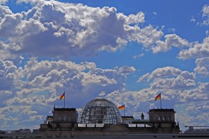 Reichstag unter den Wolken  / © Rossi