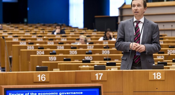 Bernd Lucke im Europaparlament © European Union 2015 - Source : EP